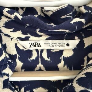 Zara Navy and Cream Abstract dress